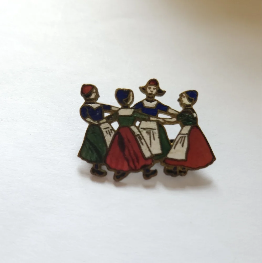Vintage Holland Dutch Girls Folk Dancing Handmade Pin Brooch Enamel